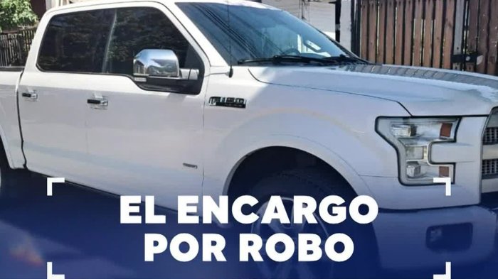 Compró camioneta y acabó preso: Hombre fue detenido sin saber que vehículo tenía encargo por robo