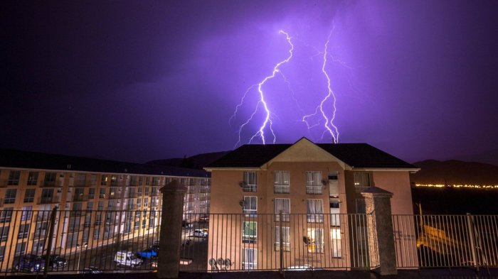 Alerta por aviso de tormentas eléctricas en seis regiones del país