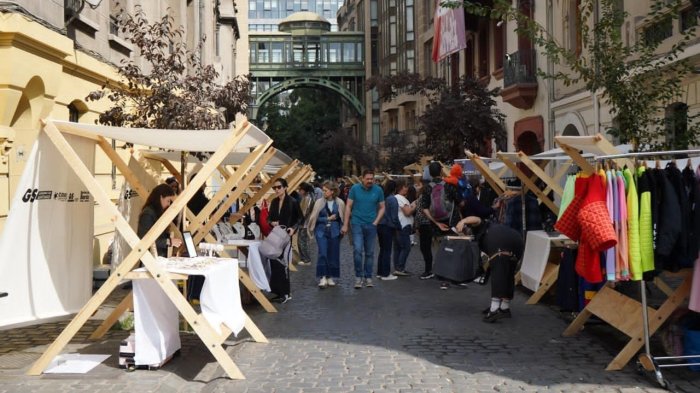 Panorama gratuito en Santiago: vuelve el Mercado París Londres este fin de semana