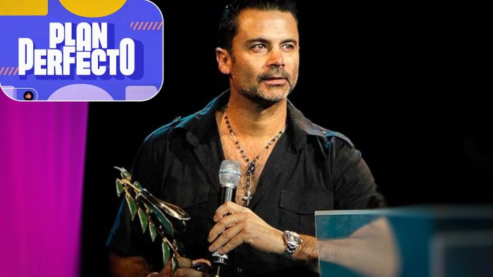 Los peores 180 segundos de su carrera: ¿Qué provocó las pifias a Felipe Camiroaga en el Copihue de Oro?