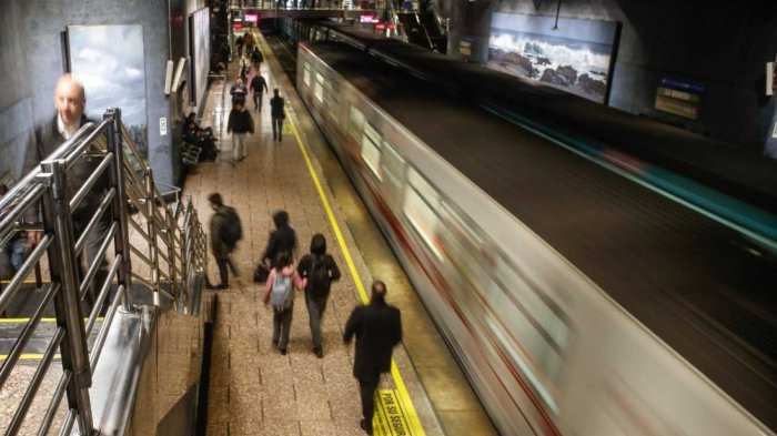 Metro lanza nueva estrategia para frenar ingreso de carros y bultos: ¿Cómo funcionará en estaciones?