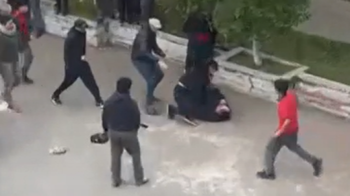 Uno sacó un arma blanca: Registran nueva pelea de escolares a dos días del asesinato de un estudiante en Melipilla