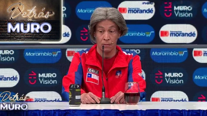 “¿Cuándo pagan?”: Señor Gareca acudió a una tensísima conferencia de prensa tras partido de Chile