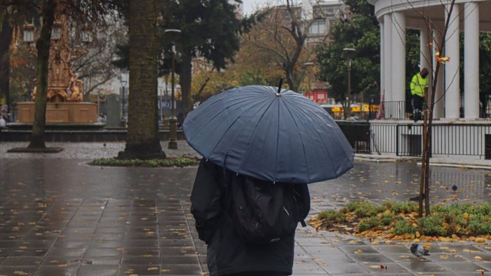 Dirección Meteorológica emite aviso por temporal en DOS regiones de Chile