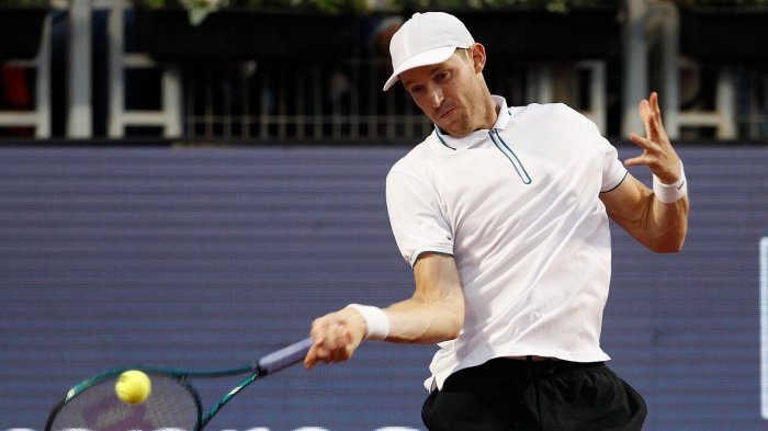 Nicolás Jarry se despidió del ATP de 's-Hertogenbosch tras caer ante Reilly Opelka