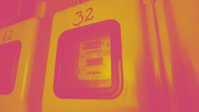 Enel advierte que habrá cortes de luz en TRECE comunas de la Región Metropolitana el viernes 13