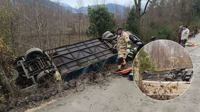 Bus que transportaba a adultos mayores se volcó rumbo a las Termas Manequecura en Panguipulli