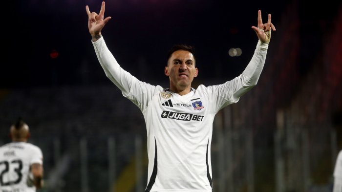 Colo Colo volvió a sonreír con aplastante triunfo ante Cobresal en el Monumental