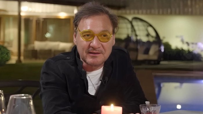 “Me dejó mal”: Rodrigo Muñoz reveló que fue víctima de abuso en pleno set de grabación