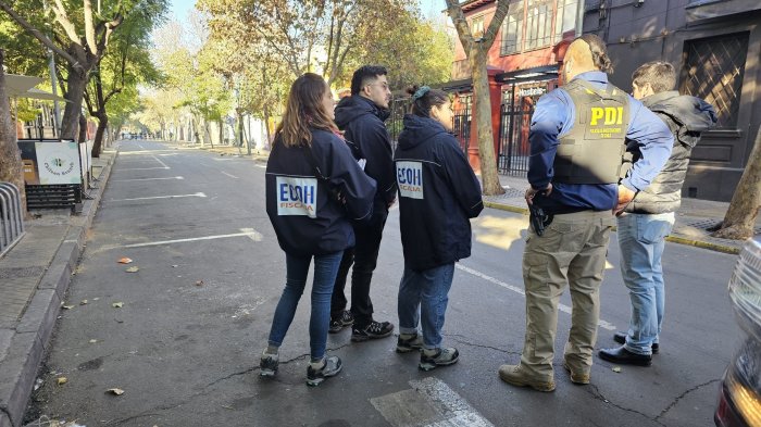 Reportan ataque a balazos afuera de discoteque en Recoleta: Hay cuatro lesionados