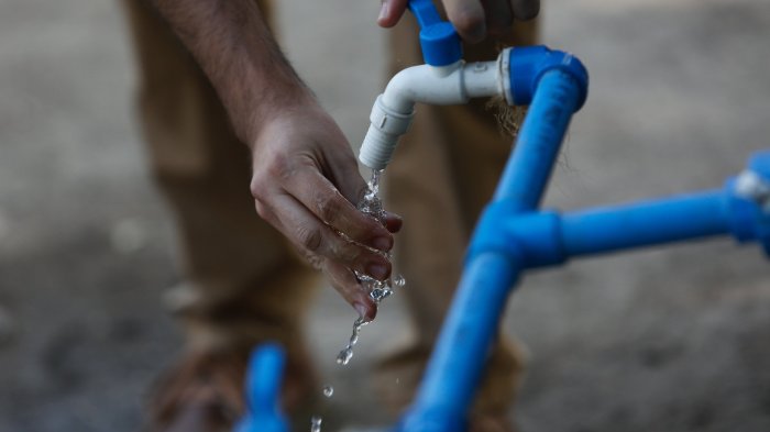 Consulta AQUÍ los puntos de abastecimiento de agua durante masivo corte en la RM