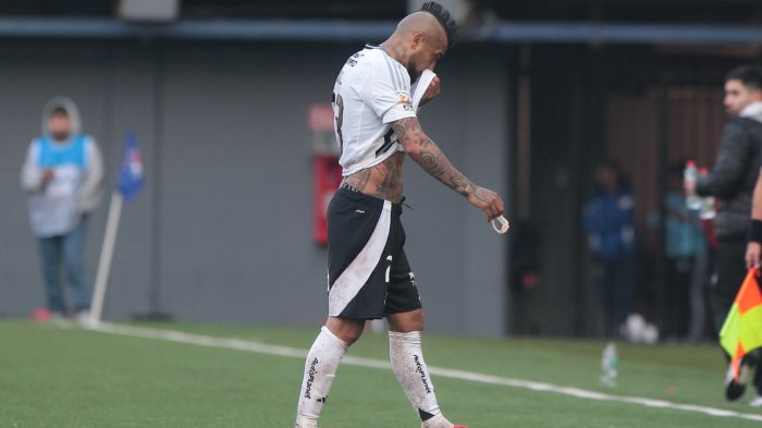 Arturo Vidal recibe dos fechas de castigo y se perderá el Superclásico ante la U