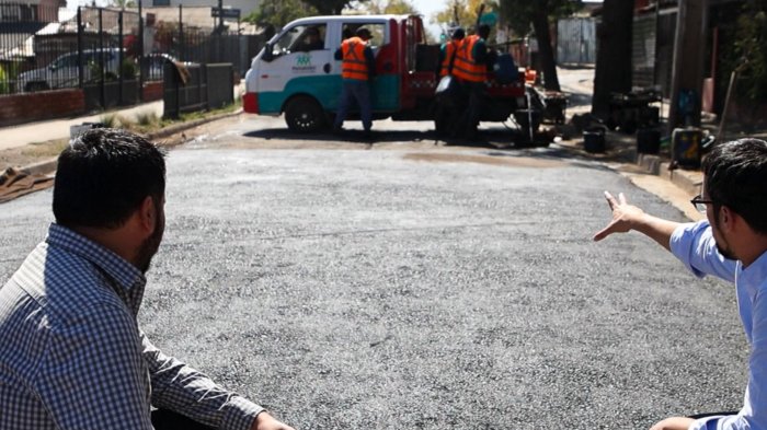 Municipio Peñalolén aumenta en un 130% la capacidad de pavimentación