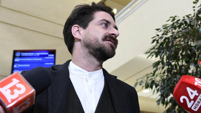 “Los resultados son malos”: Winter volvió al Congreso y reflexionó sobre derrota en primarias