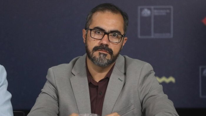 Denuncian a subsecretario Orellana por Ley Karin tras presunto hostigamiento a diputada Mónica Arce