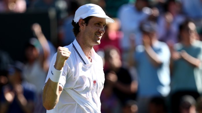 Está entre los 16 mejores de Wimbledon: Nicolás Jarry ganó un partidazo e iguala su mejor actuación en un Grand Slam