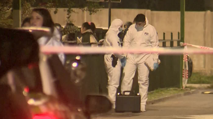 Asesinan a padre y dejan a hija de 13 años en riesgo vital tras balacera en Maipú