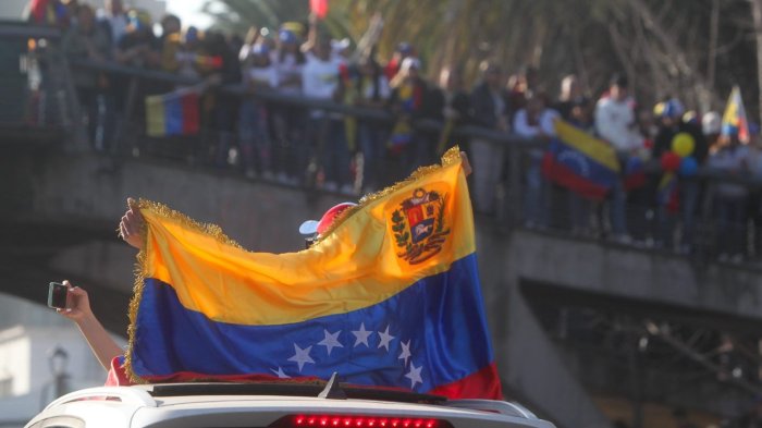 Encuesta reveló por quién votarían los ciudadano venezolanos en Chile para las elecciones presidenciales