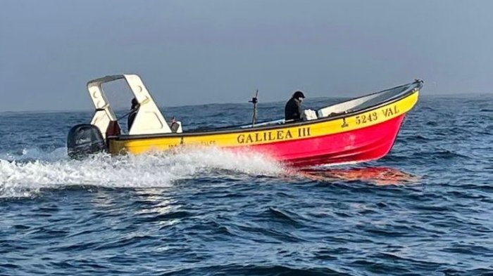 Encuentran a pescadores desaparecidos en Valparaíso: Estuvieron ocho horas sin comunicación