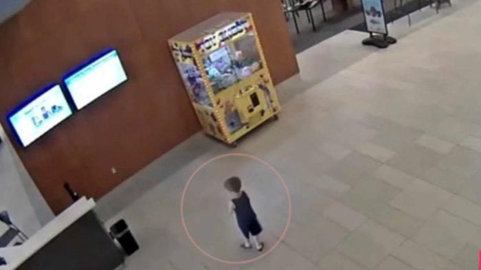 Atención, padres: La inocente maniobra de un niño que tuvo que ser rescatado