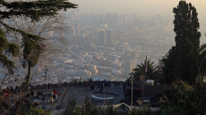 Decretan preemergencia ambiental para la RM: Revisa que vehículos no pueden circular este sábado