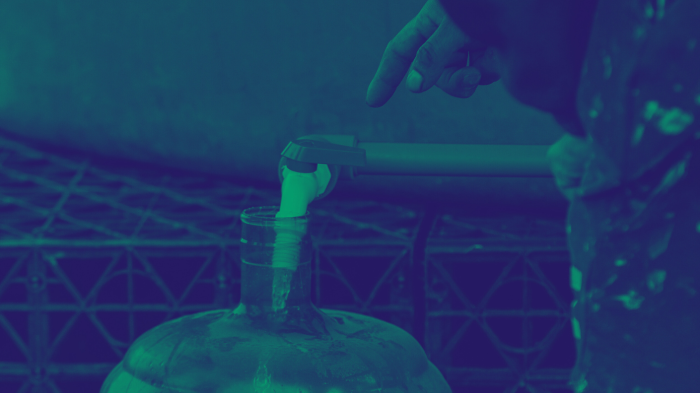 Aguas Andinas anuncia cortes de suministro en sectores de seis comunas de Santiago