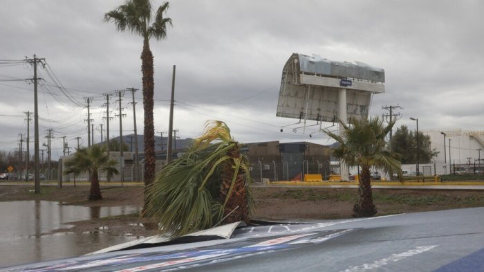 Ráfagas de hasta 90 km/h: Emiten aviso por viento en 9 regiones del país