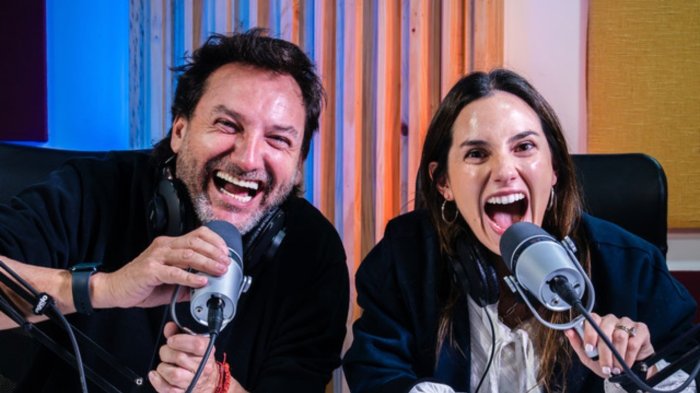 Ni se toparon: Reportan que Daniel Fuenzalida y Rosario Bravo grabaron el final del podcast
