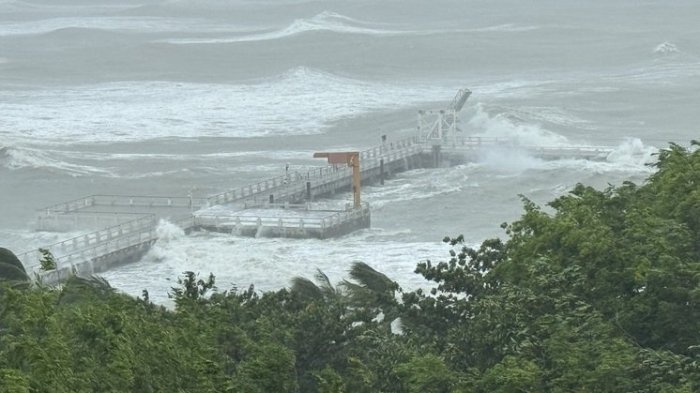 FOTOS | Terremoto en Rusia: Reportan tsunami con olas de hasta 4 metros en las costas de ese país