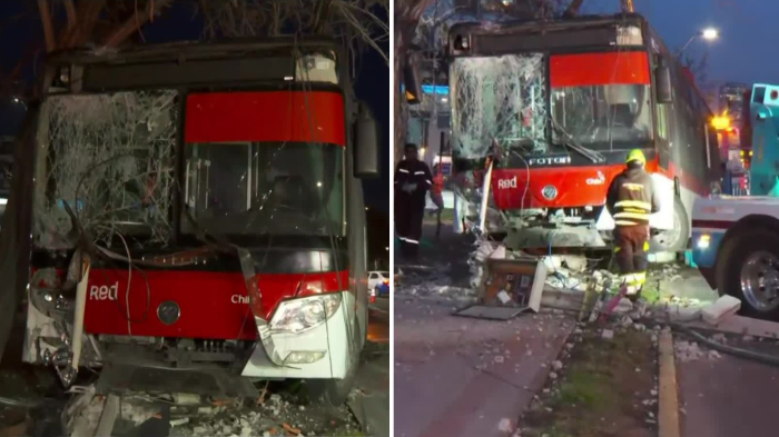 Colapso en Tobalaba por choque de bus RED con poste: Cortes de luz y desvíos de tránsito