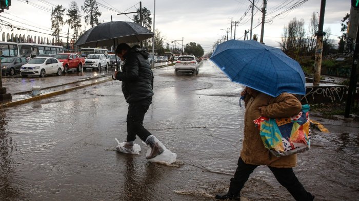 Fin de semana largo con lluvia: Eduardo Sáez pronostica precipitaciones para la próxima semana