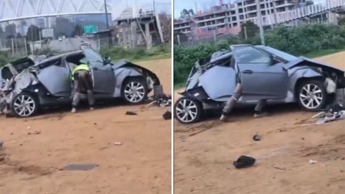 Conductor pierde control y termina destrozando su auto en cancha de San Pedro de la Paz