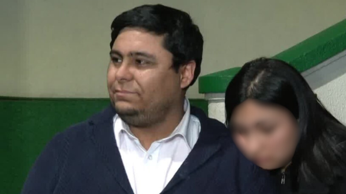 Diputado José Carlos Meza sufrió encerrona con su sobrina: Los apuntaron con armas y robaron su auto