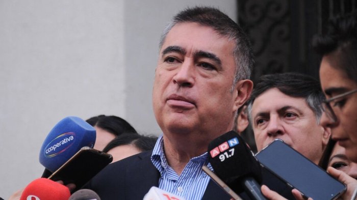 Desbordes reveló suspensión de rectora del Instituto Nacional tras golpiza de estudiantes a alumno