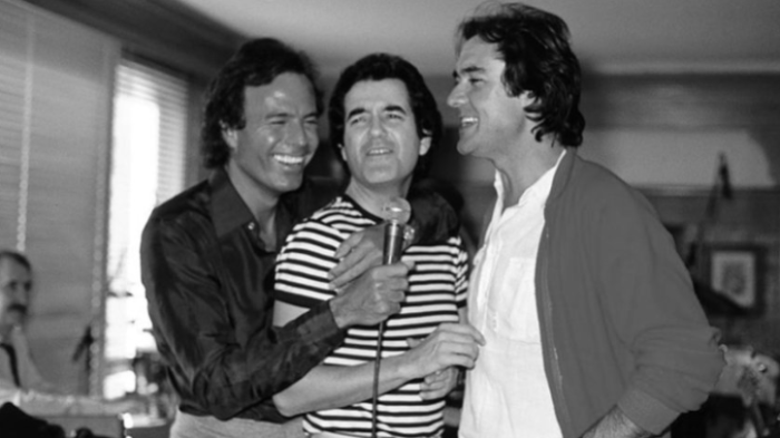 Muere cantante español integrante del famoso 'Dúo Dinámico'