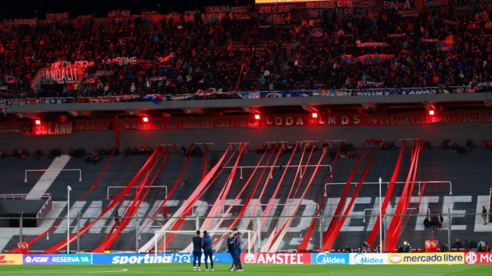 Independiente anticipa fallo favorable de la Conmebol por incidentes ante la U: “Nadie los incitó”