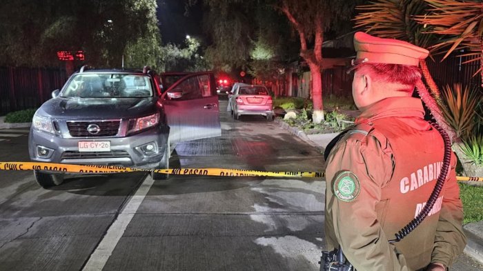 Carabineros frustró violento turbazo en Buin: Delincuentes atacaron a la víctima con un destornillador