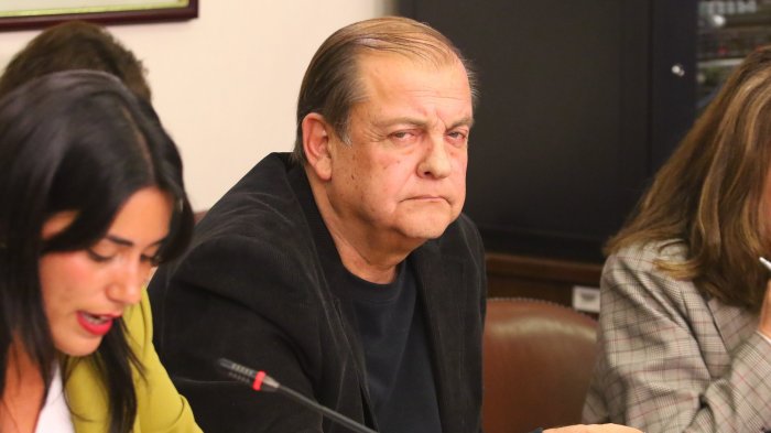 Francisco Vidal renuncia a la presidencia del directorio de TVN