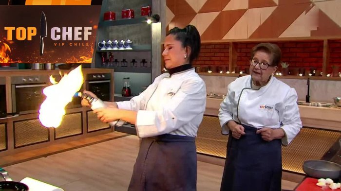 ¡Casi se le soltó en plena cocina! Carolina Soto se asustó tras peligroso movimiento con soplete
