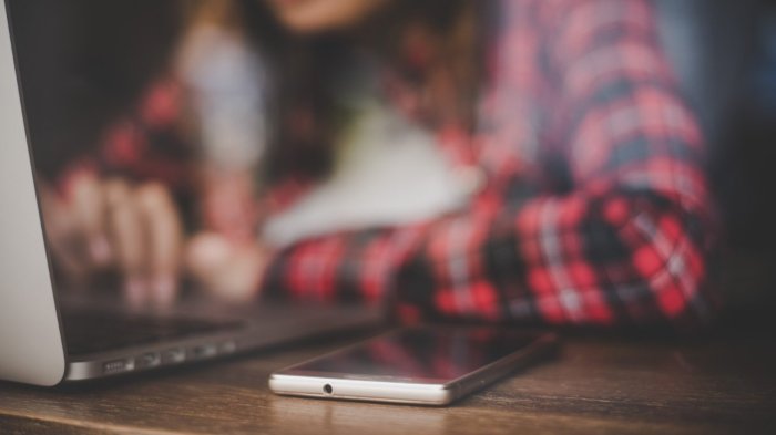 Uno de cada dos niños y adolescentes en Chile ha vivido ciberacoso, según estudio