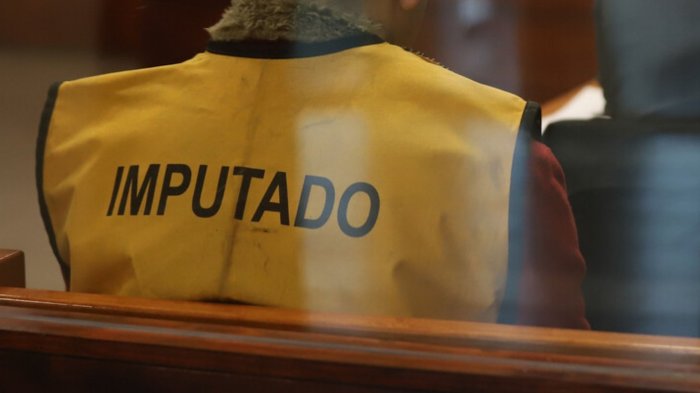 Insólito caso en Temuco: Abogado logra rebaja de condena y su cliente le roba tras audiencia