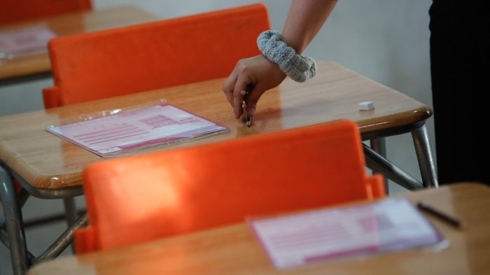 No llegaron los examinadores: Aplicación del Simce se reprogramará en algunos colegios y anuncian sanciones