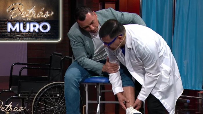 “Por Johnny Herrera”: Doctor León hizo pasar un mal rato a Esteban Paredes en el Cesfam de Detrás del Muro