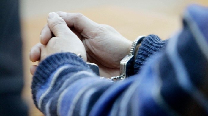 Dictan sentencia contra padres que se concertaban para abusar de su hija en Ñuble: La niña murió