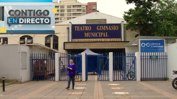 “Retumban los vidrios”: Denuncian a gimnasio municipal por ruidos molestos hasta la madrugada en Macul