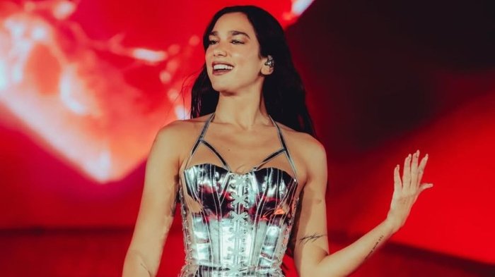 VIDEO | Dua Lipa cantaría un clásico del rock chileno en su segundo show en el Estadio Nacional