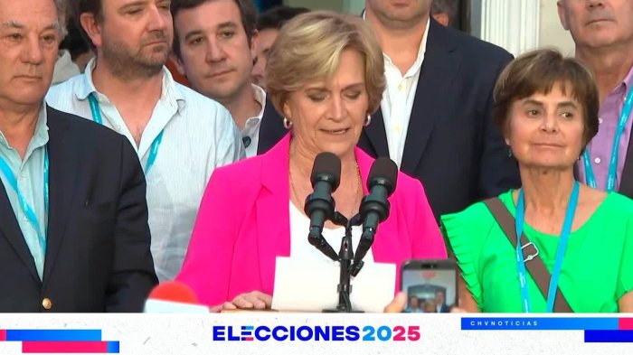 Matthei reconoce derrota y felicita a Kast: “Nuestra patria demanda soluciones reales”