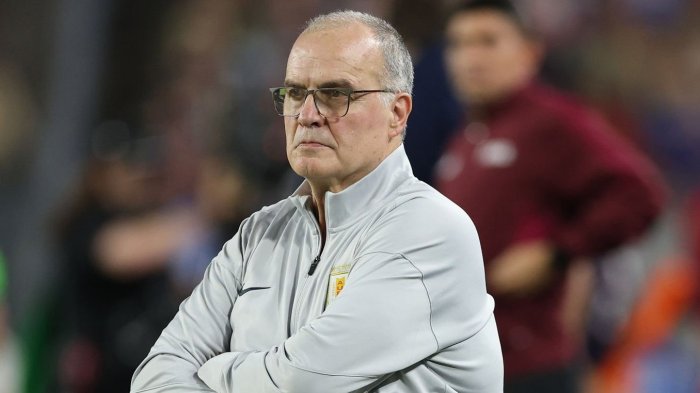 Durísimos cuestionamientos a Marcelo Bielsa por histórica derrota de Uruguay: DT hizo fuerte autocrítica