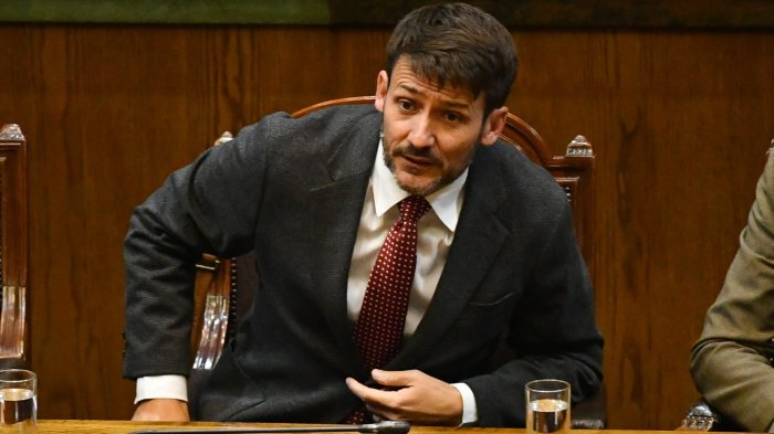 AHORA | Cámara aprueba acusación constitucional contra exministro Diego Pardow