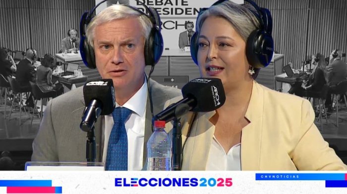 “Tiene su tiempo, responda”: Discusión por gasto fiscal sacó chispas entre Kast y Jara en debate Archi